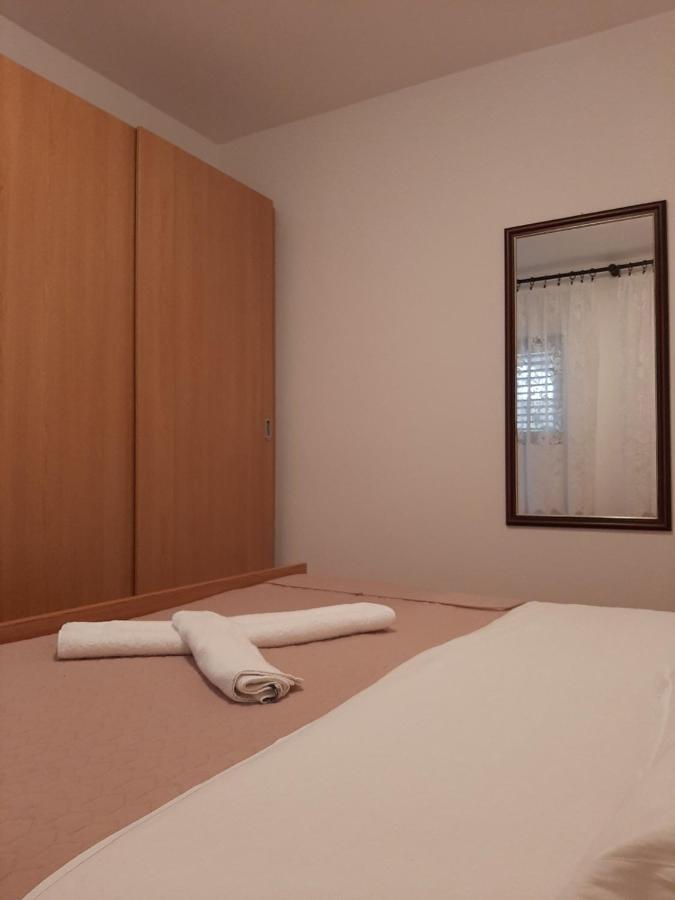 Apartments Grozdana ซริกเวนิซา ภายนอก รูปภาพ