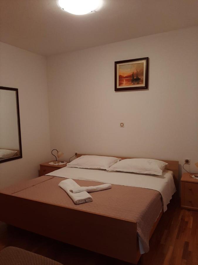 Apartments Grozdana ซริกเวนิซา ภายนอก รูปภาพ