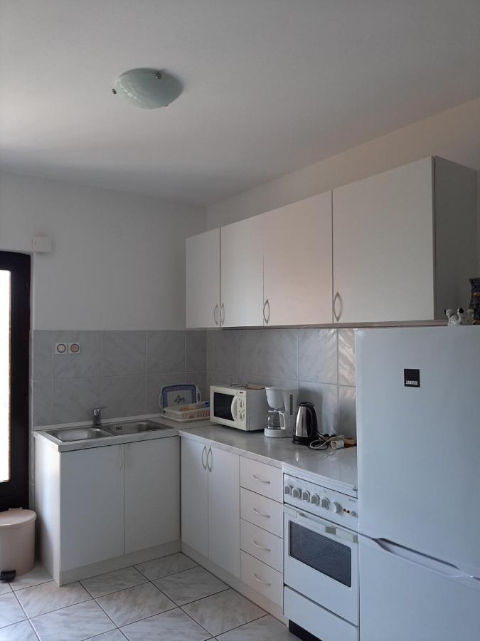 Apartments Grozdana ซริกเวนิซา ภายนอก รูปภาพ