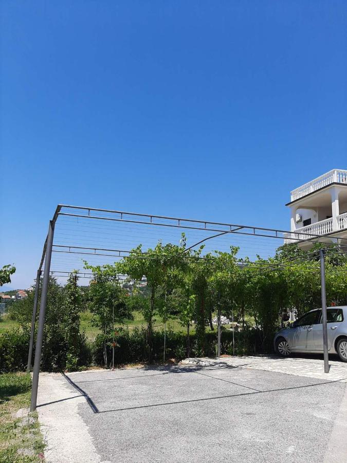 Apartments Grozdana ซริกเวนิซา ภายนอก รูปภาพ
